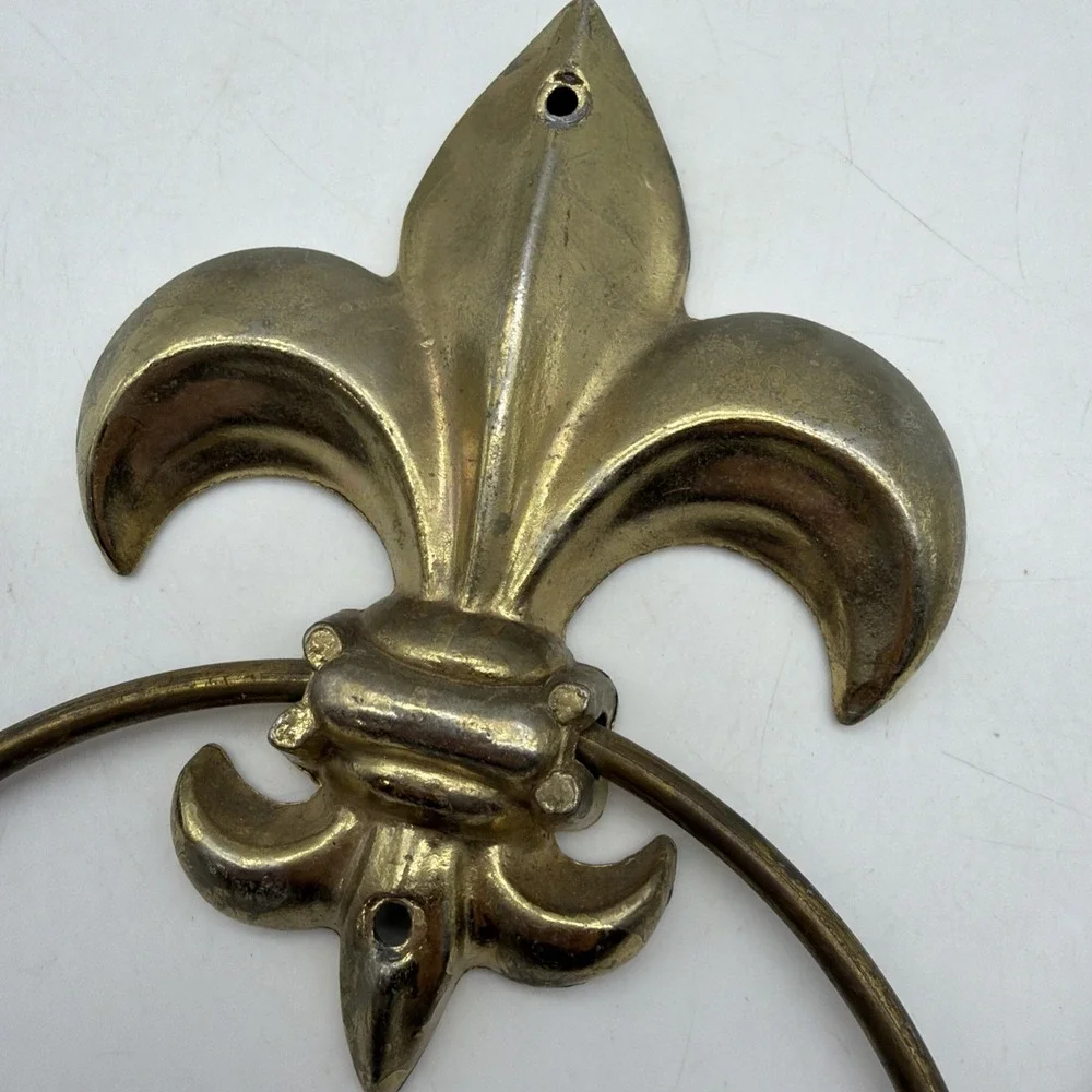 3- Brass fleur de lis Towel Holder Ring Wall Mounted Vtg